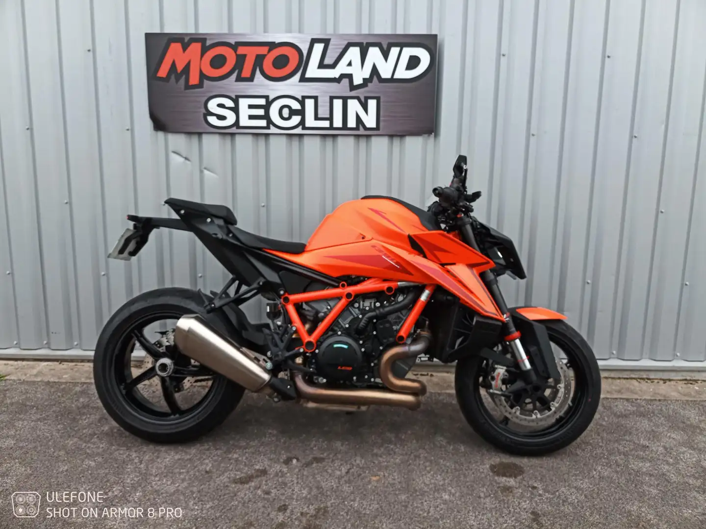 KTM 1390 Super Duke R Orange - 2
