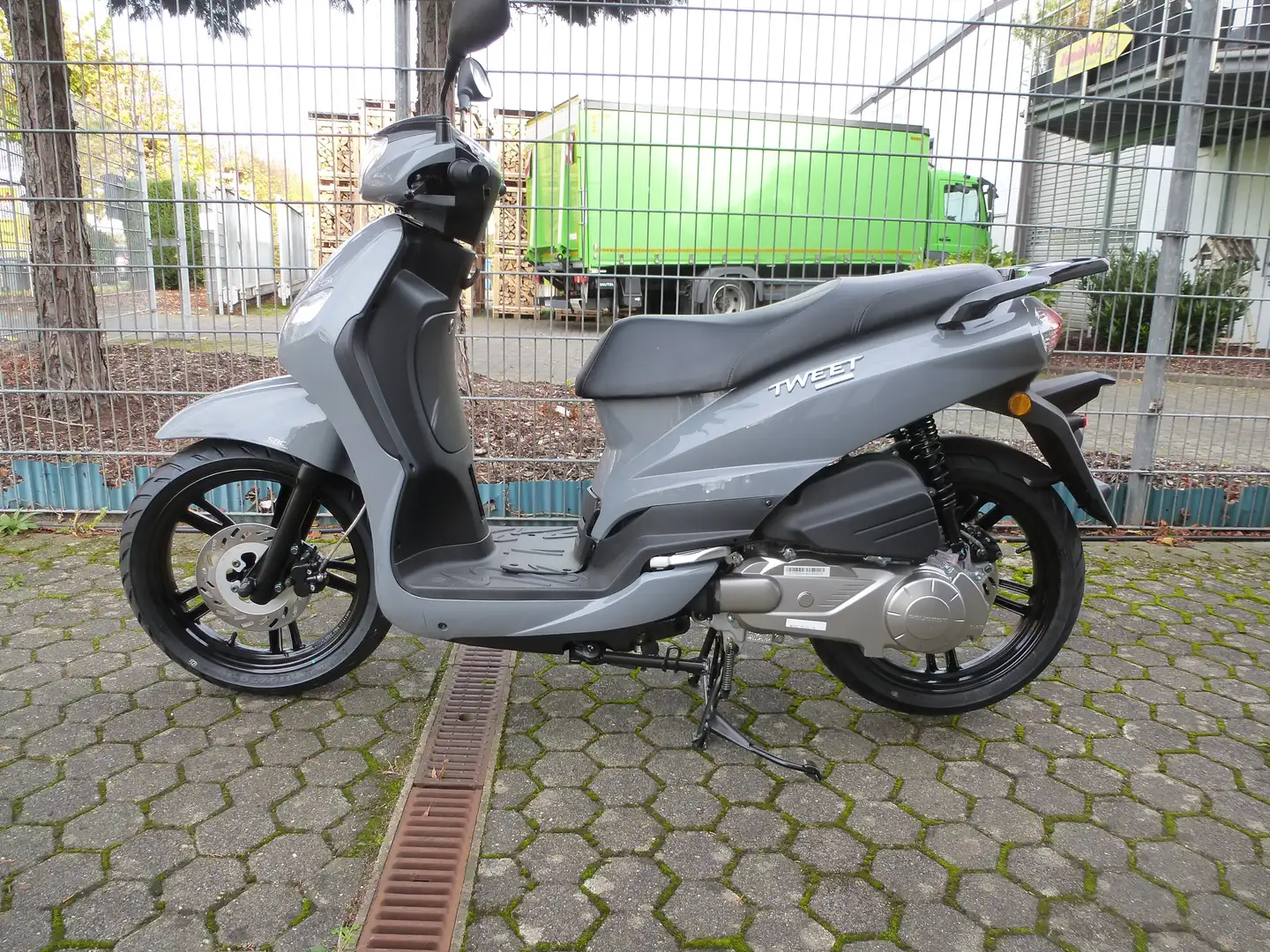 Peugeot Tweet SBC €5 Šedá - 1