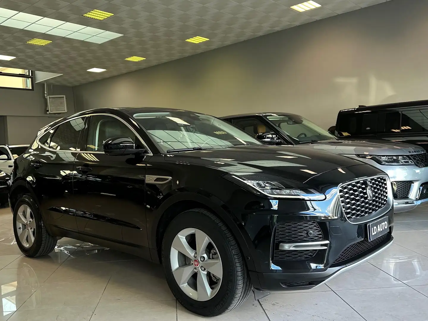 Jaguar E-Pace E-Pace 2021 2.0d i4 mhev HSE awd 163cv auto - 1
