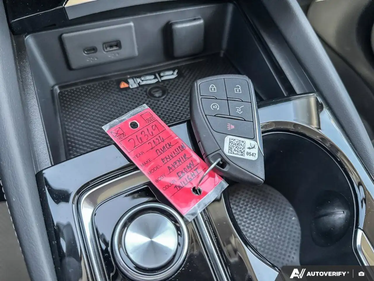 Buick Envision снимка Buick Envision
