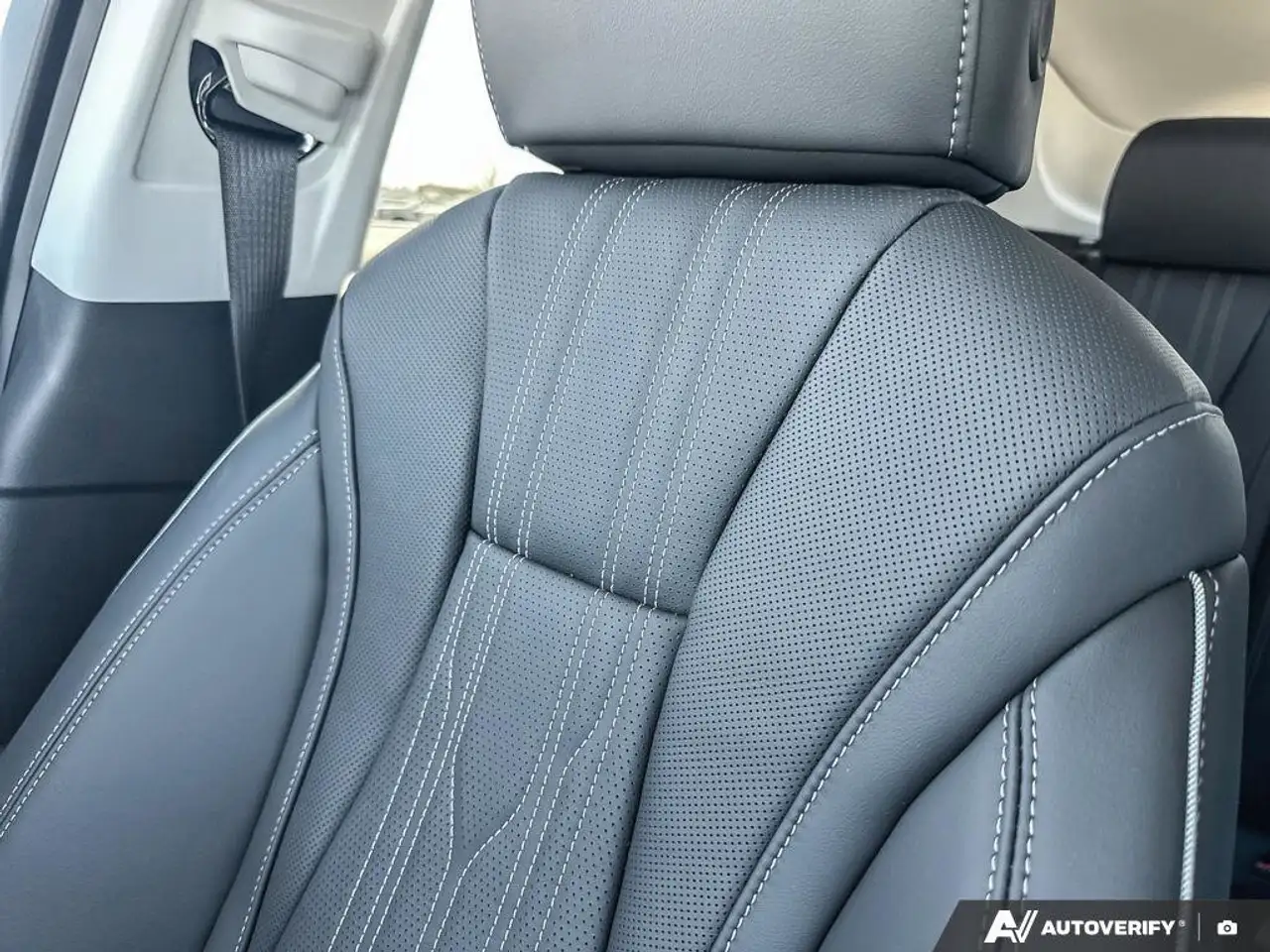Buick Envision снимка Buick Envision