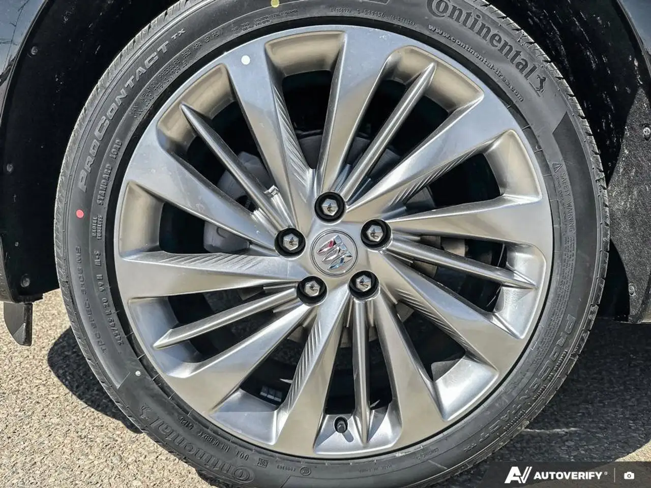 Buick Envision снимка Buick Envision
