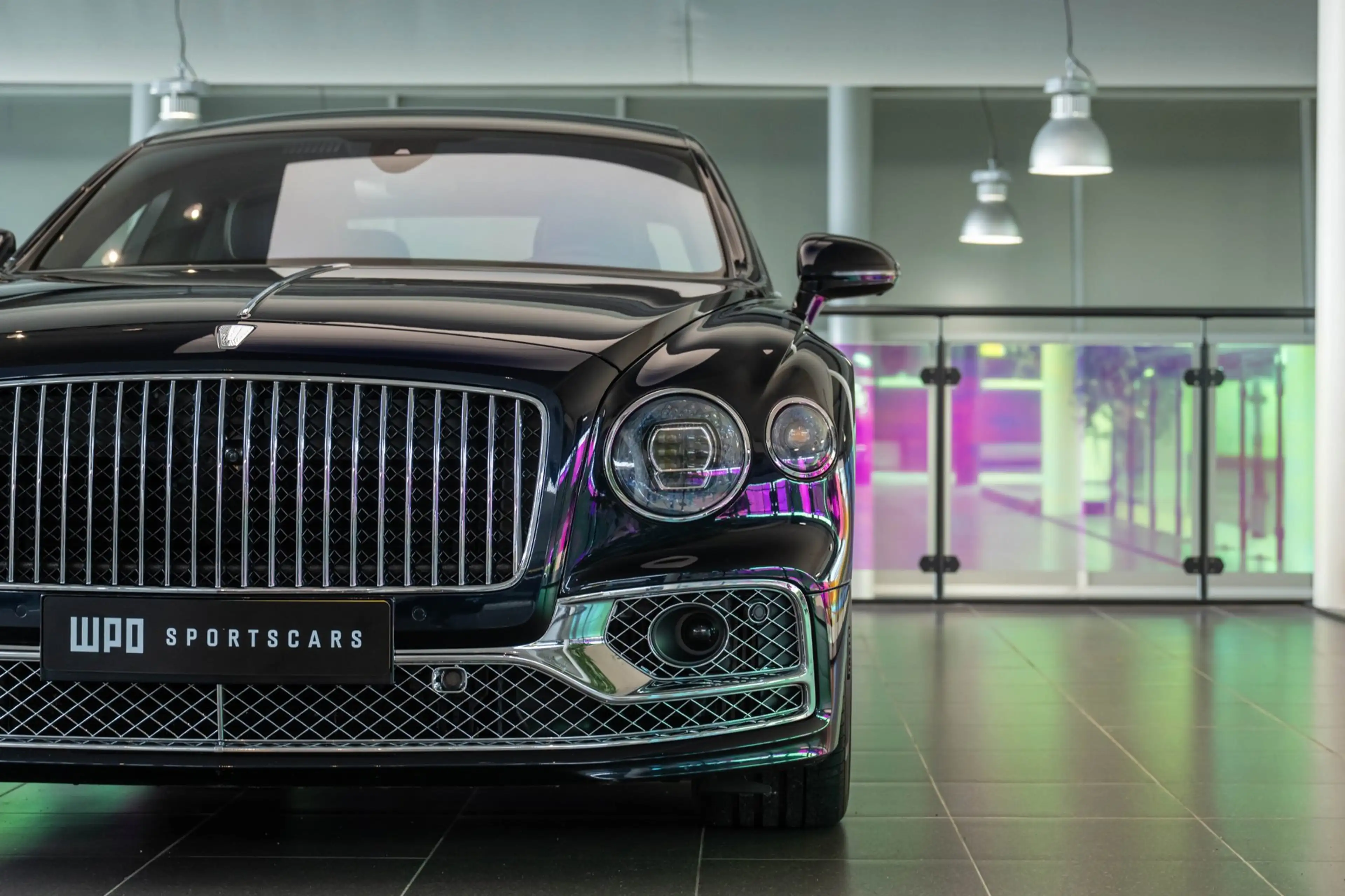Bentley Flying Spur 6.0 W12 Speed — photo 14