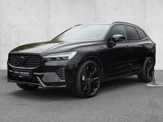 Volvo XC60 view 2