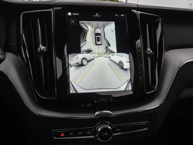 Volvo XC60 view 14