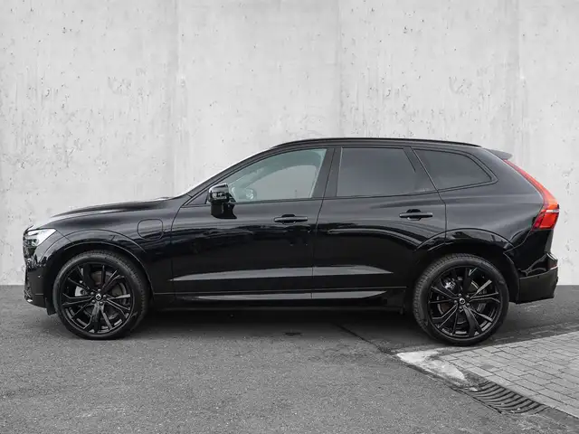 Volvo XC60 view 5