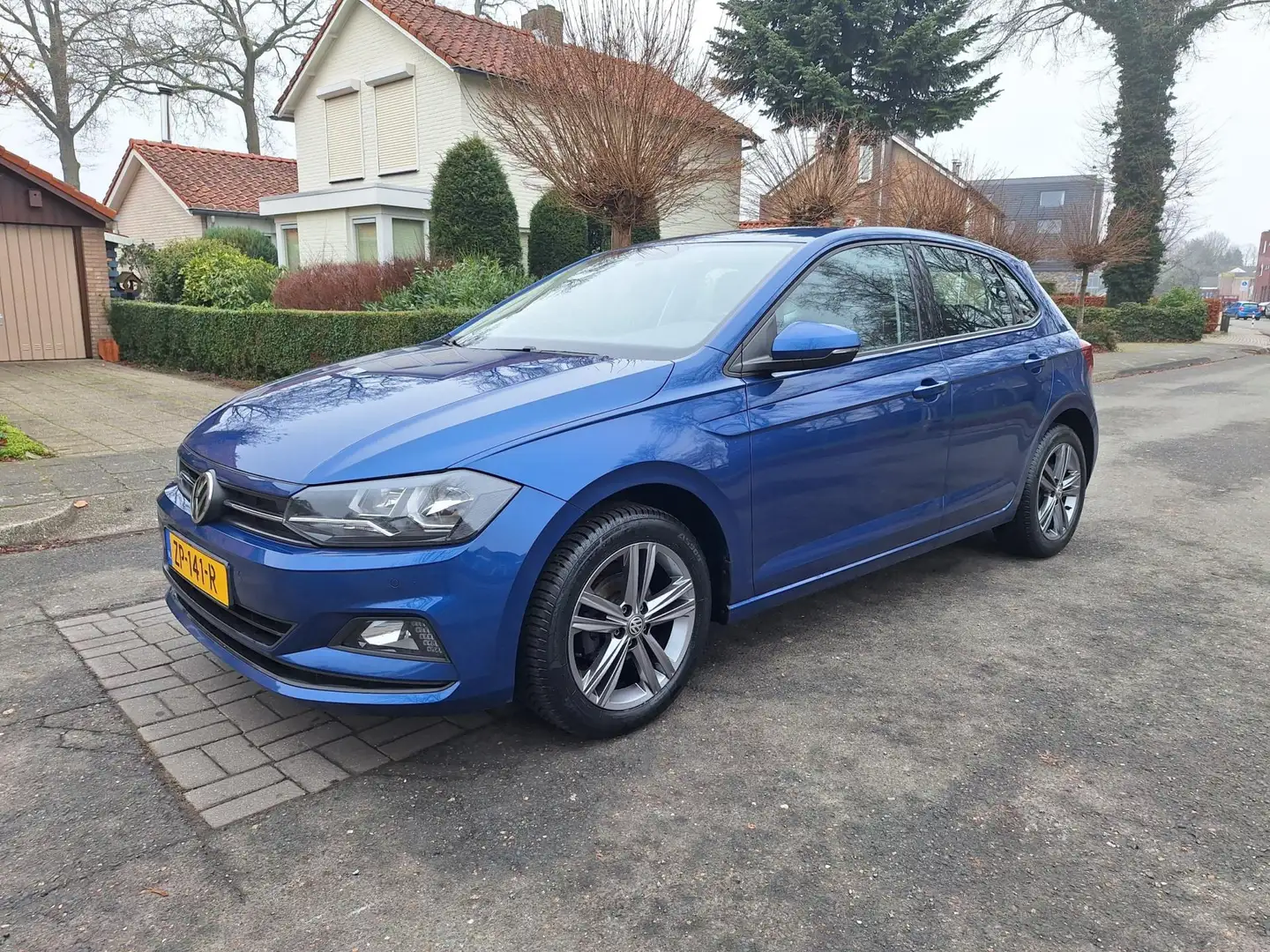 Volkswagen Polo 1.0 TSI|Adaptive Cruisecontrol|LMV|Apple Carplay Azul - 1