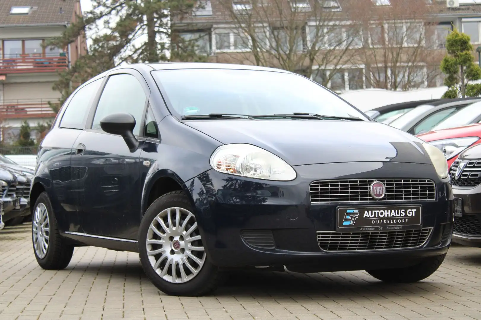 Fiat Grande Punto 1.2 8V/el. FH/ZV/Freisprec/HU06.26 Blau - 1