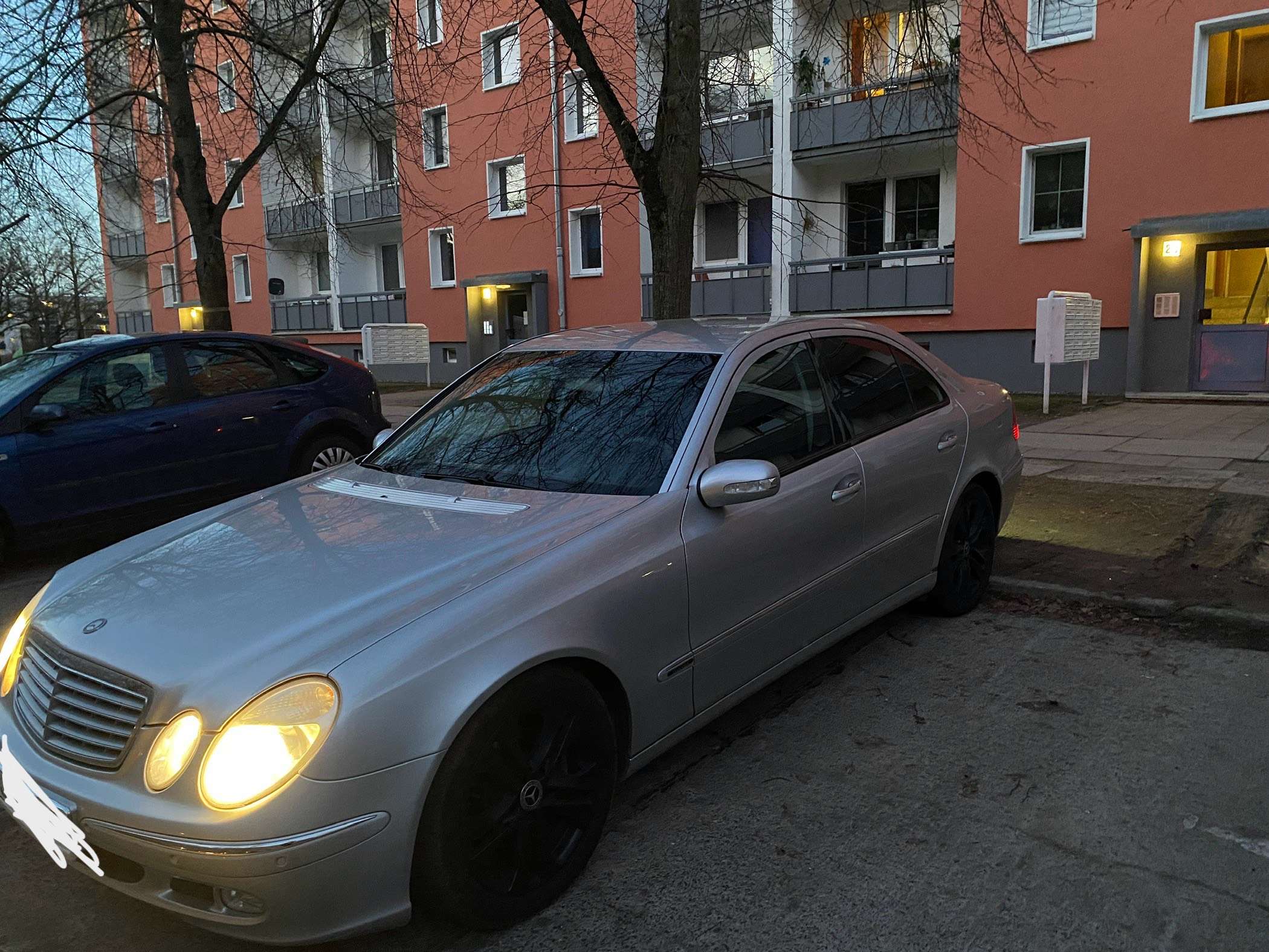 Second hand Mercedes Benz E-Class 
