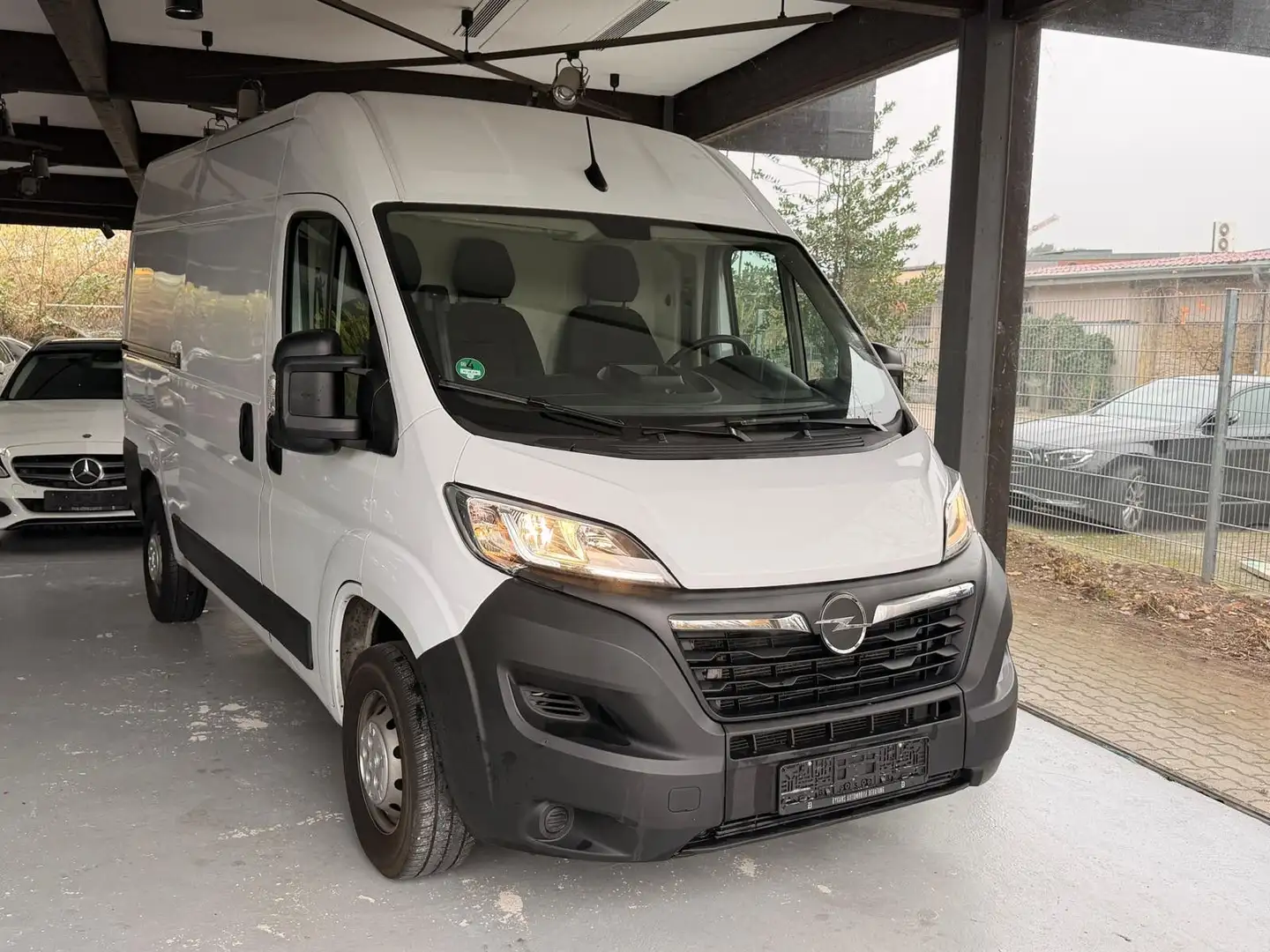 Opel Movano C Kasten HKa L2H2 3,5t Edition-Tem-Klima Weiß - 1
