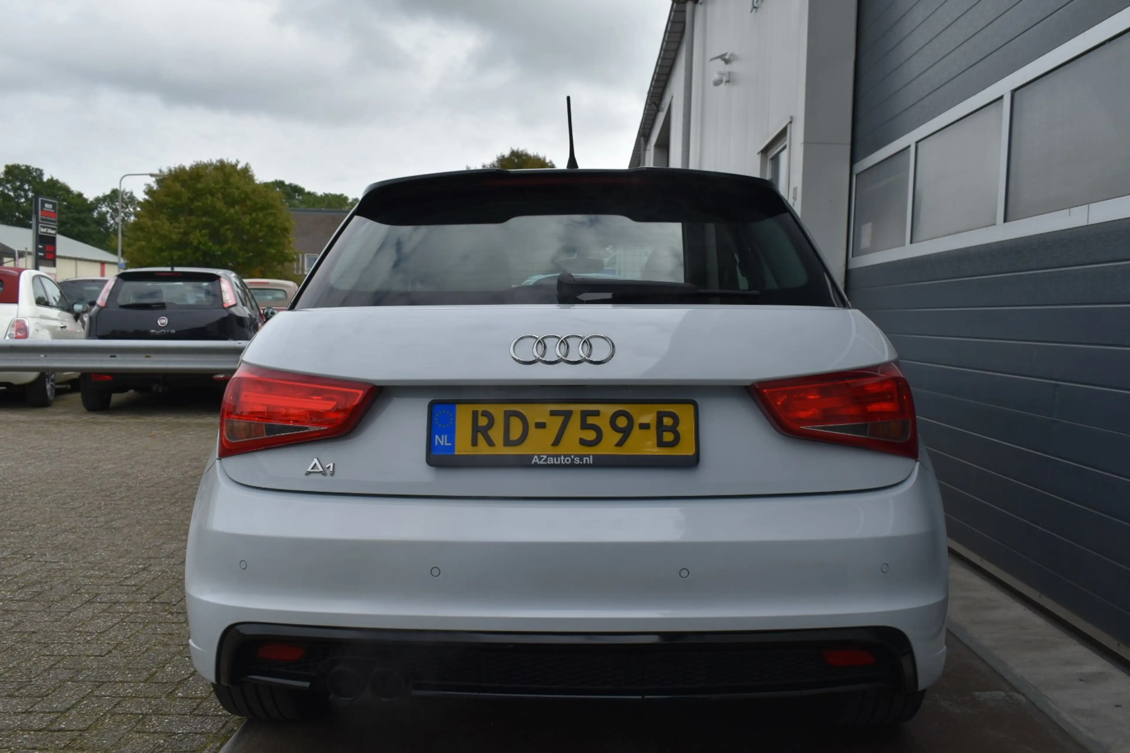Audi A1 Sportback 1.2 TFSI Pro Line S — photo 4