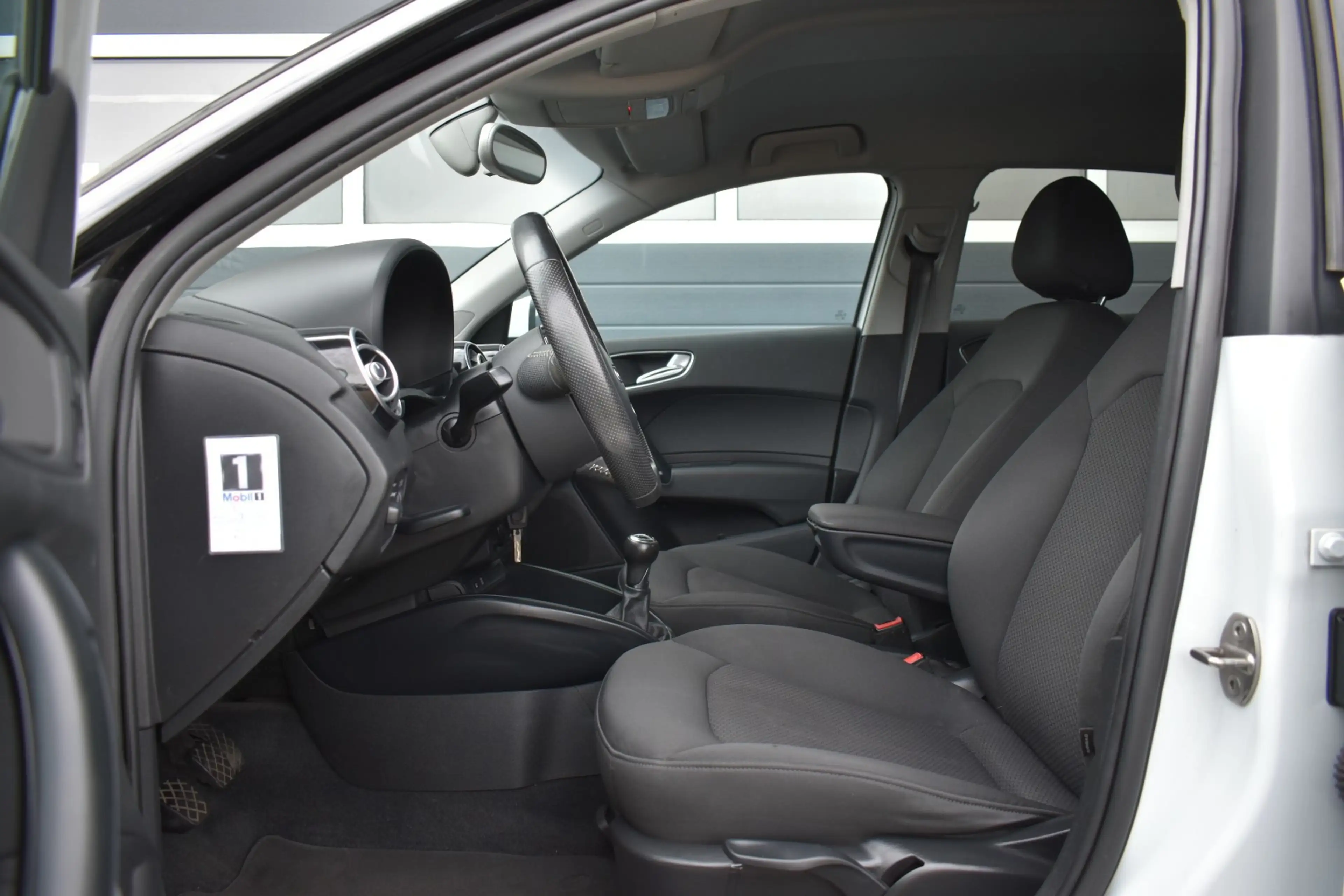 Audi A1 Sportback 1.2 TFSI Pro Line S — photo 9