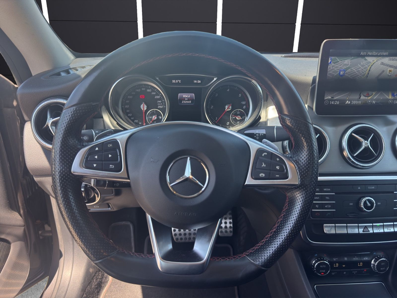 Mercedes-Benz CLA 180 CDI Automatik AMG LINE / — photo 10