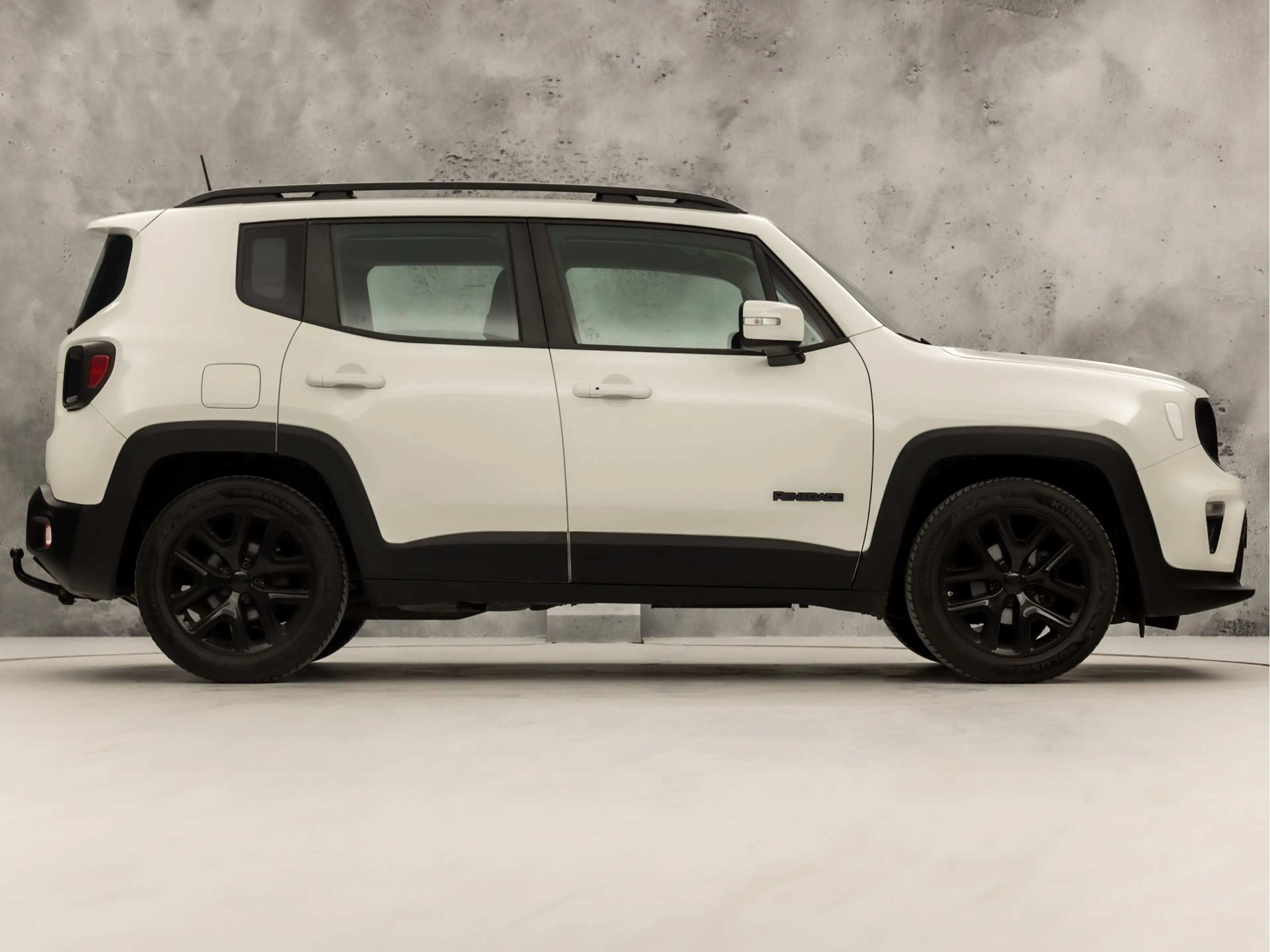 Jeep Renegade 1.0T Longitude Sport (APPLE CARPLAY, CLIMATE, GETI — photo 4