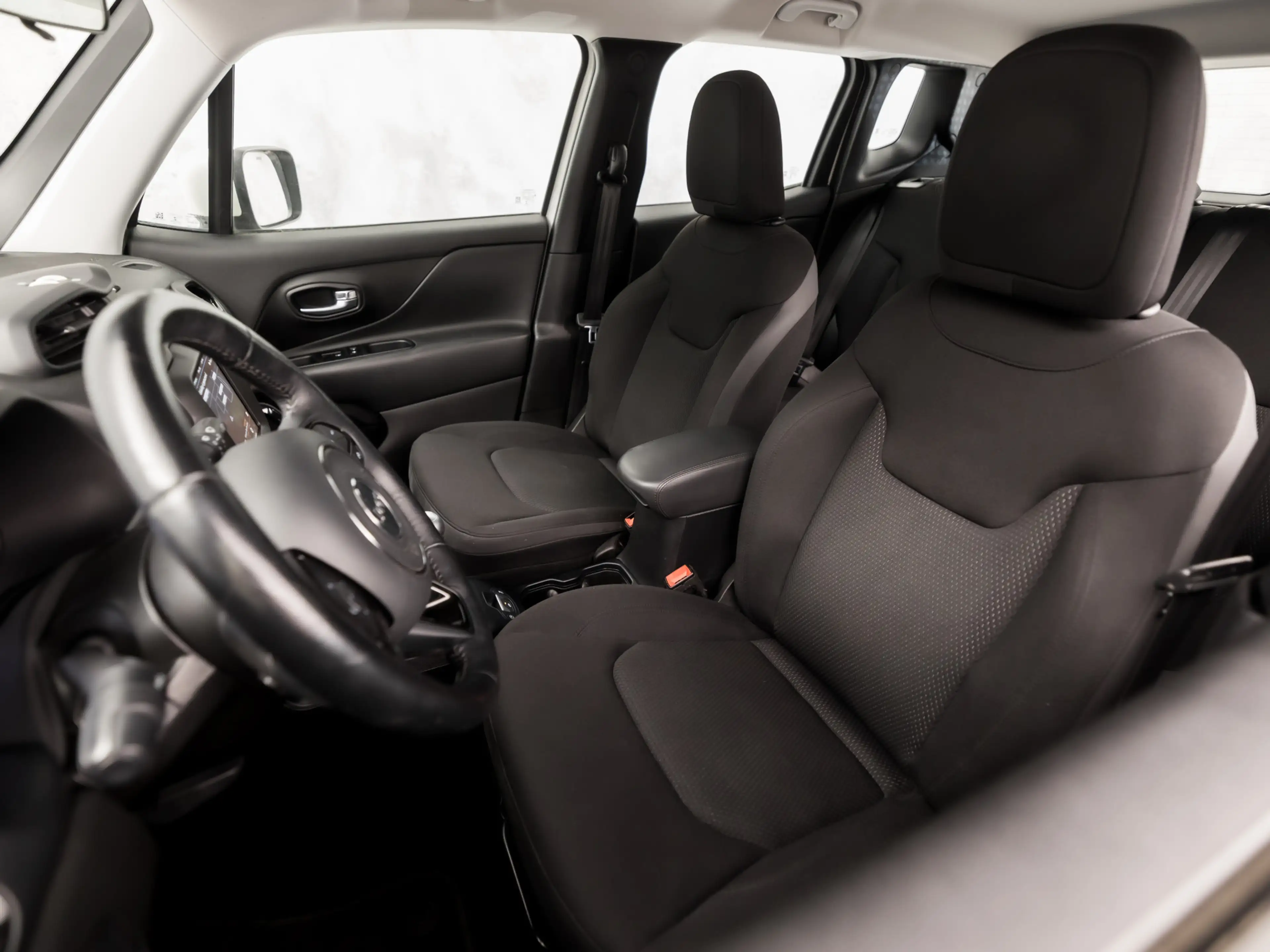 Jeep Renegade 1.0T Longitude Sport (APPLE CARPLAY, CLIMATE, GETI — photo 13