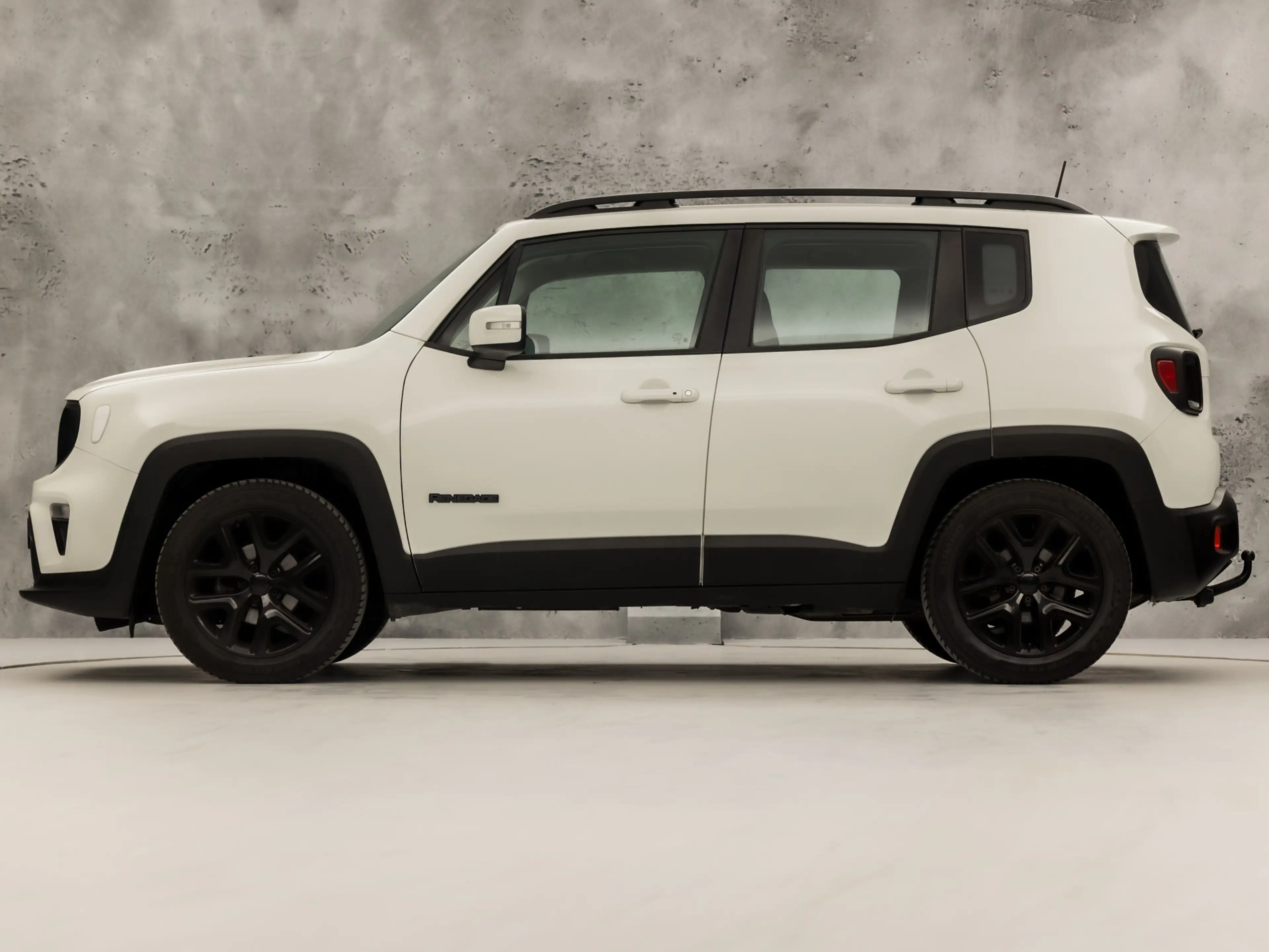 Jeep Renegade 1.0T Longitude Sport (APPLE CARPLAY, CLIMATE, GETI — photo 2