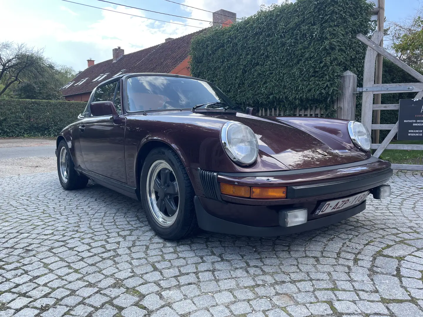 Porsche 911 SC Targa - 2