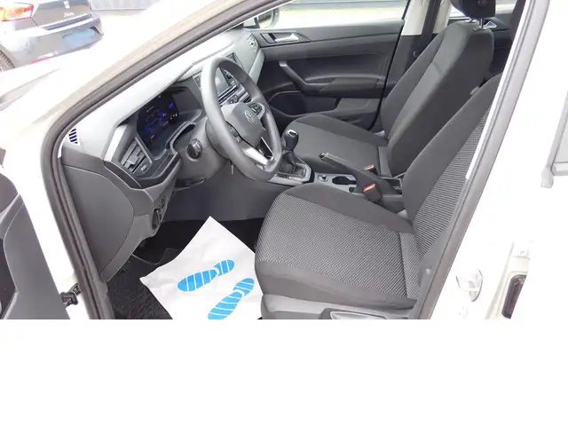 Volkswagen Taigo view 11