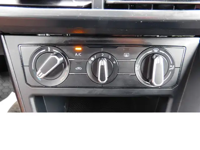 Volkswagen Taigo view 7