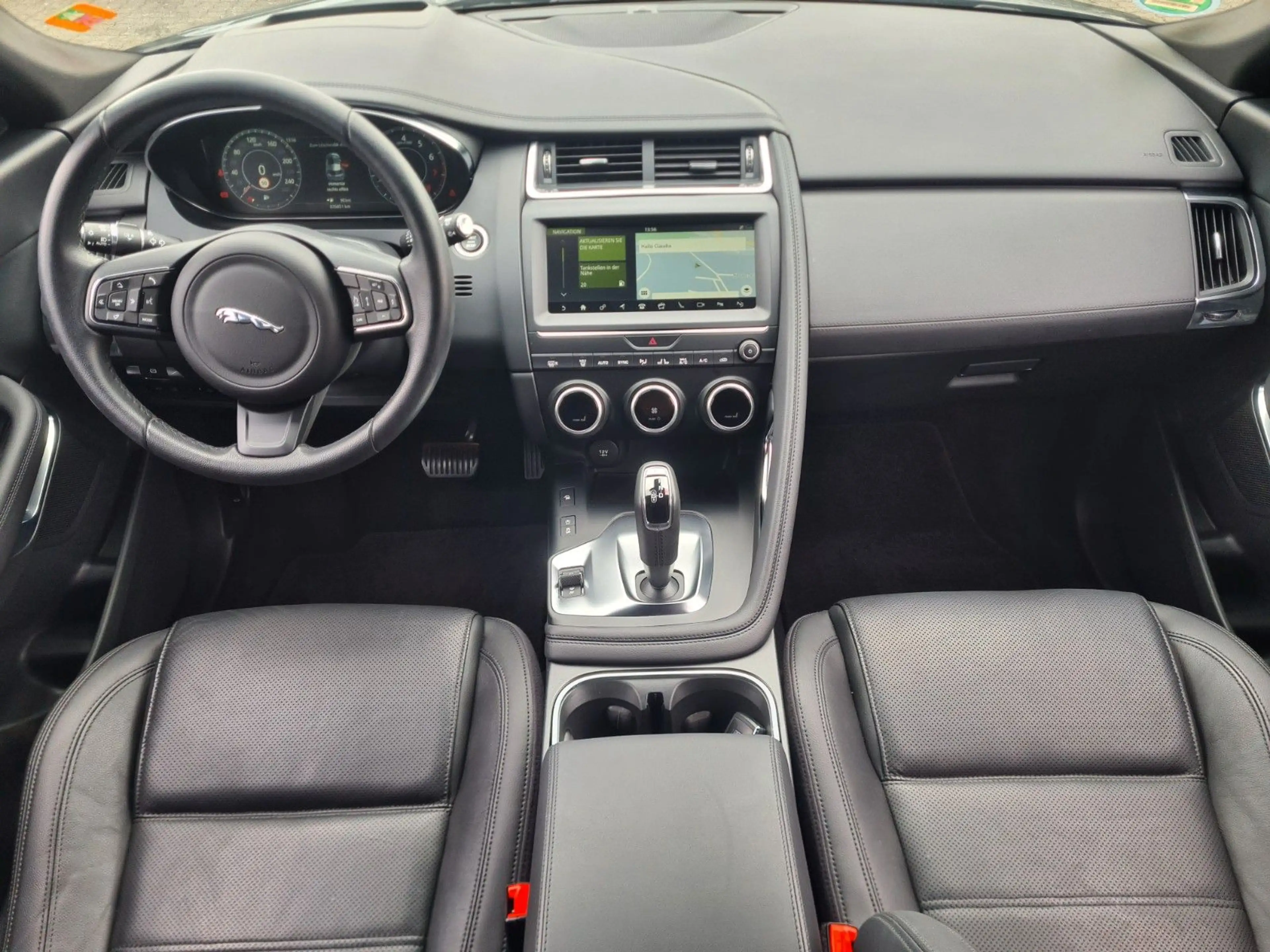 Jaguar E-Pace Basis AWD *Autom.*CarPlay*Leder*1-Hand* — photo 11