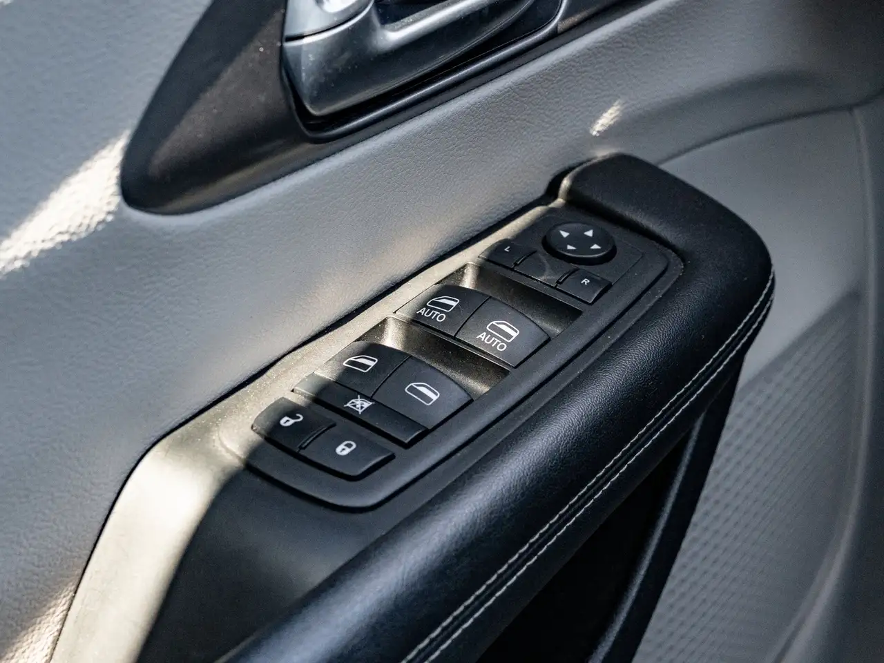 Chrysler Pacifica fotografie Chrysler Pacifica