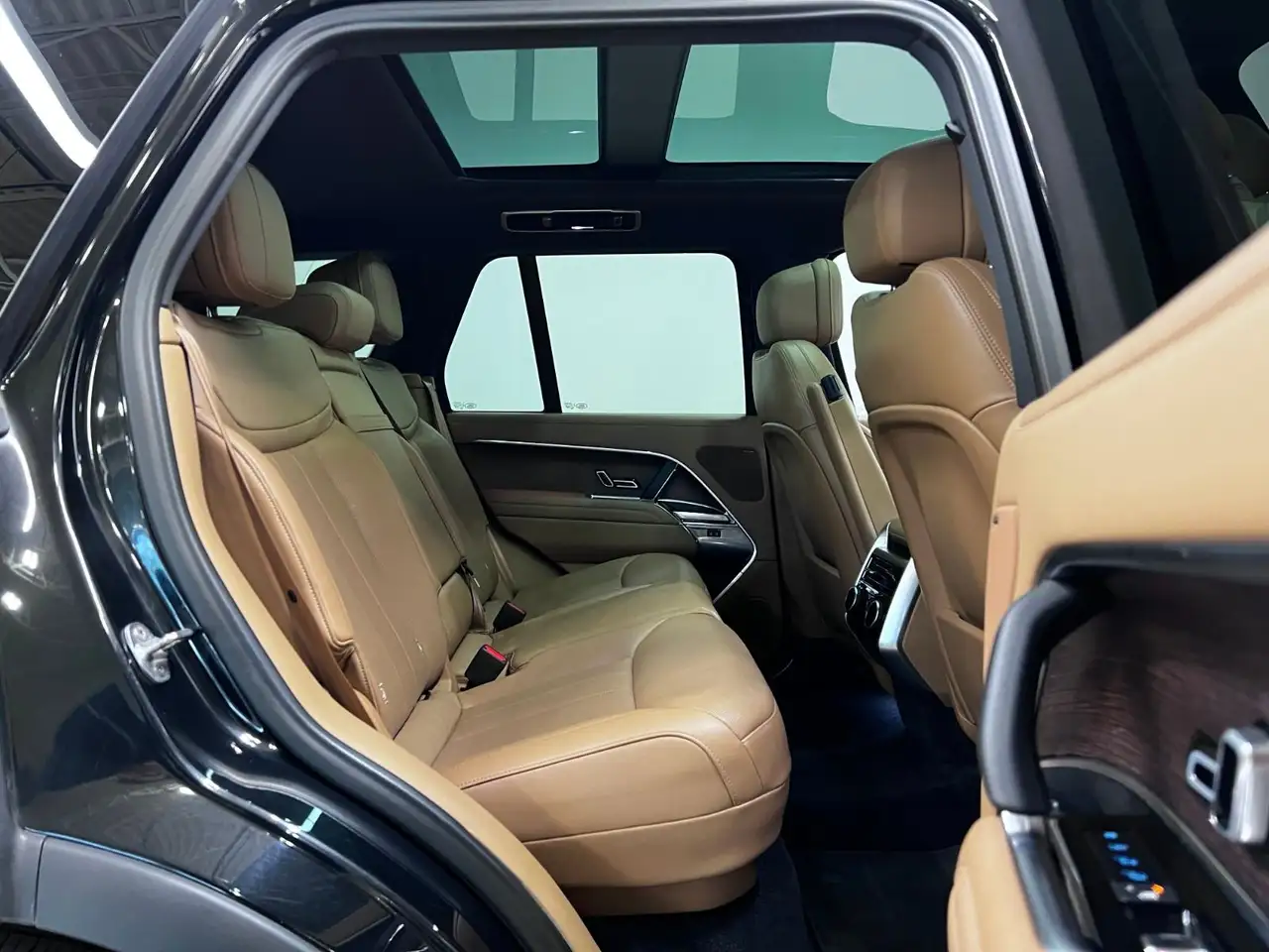 Land Rover Range Rover снимка Land Rover Range Rover