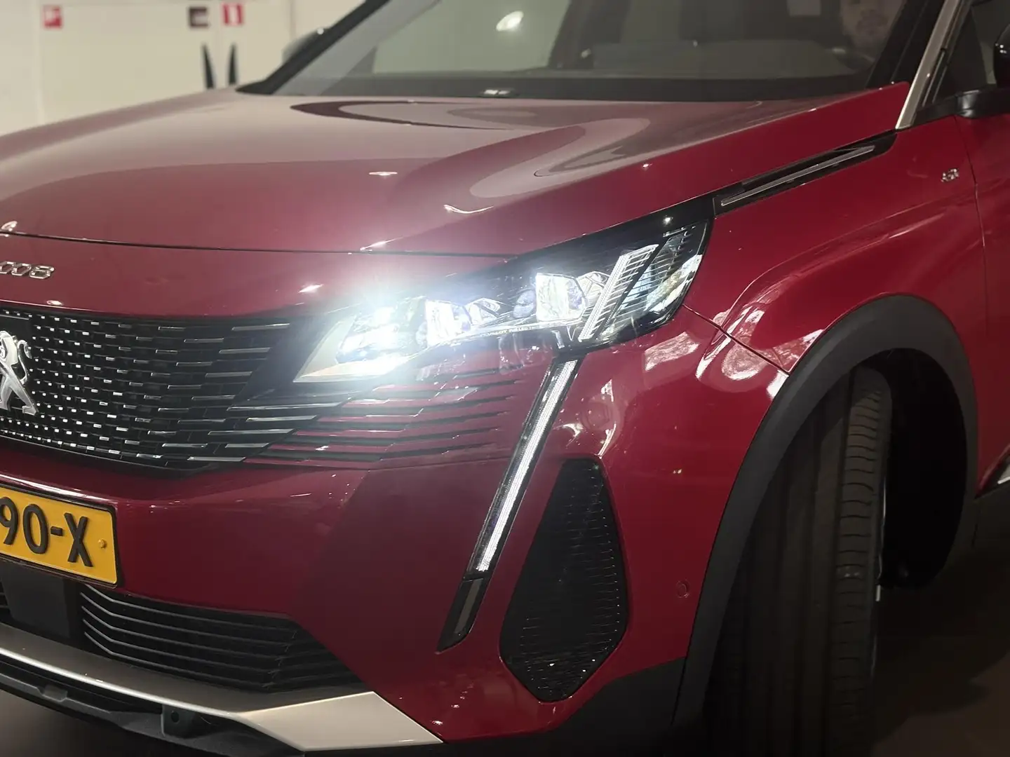 Peugeot 3008 GT Pack 1.6 PHEV HYbrid4 300pk 4x4 e-EAT8 | FULL-O Rouge - 2