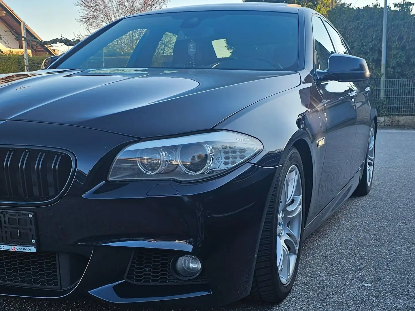 BMW 535 535d xDrive 313 Bleu - 2