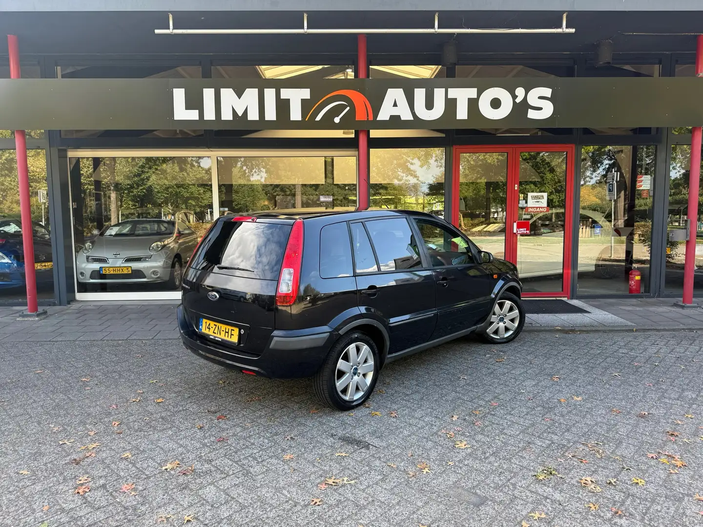 Ford Fusion 1.6-16V Futura Aut/Airco/Leder/El.ramen/Lmv/Nap/Ap Schwarz - 2