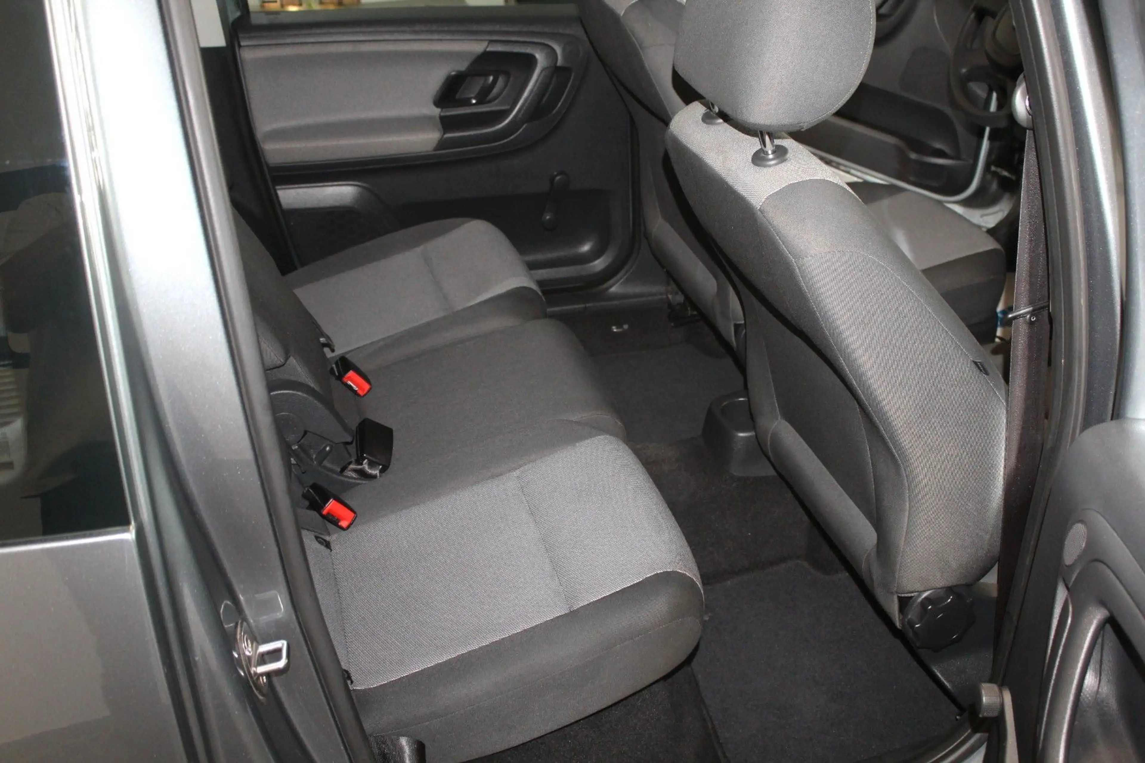 Skoda Roomster Active Plus Edition — photo 13
