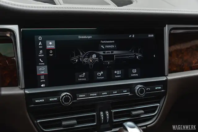 Porsche Macan S II SONDERLACKIERUNG PTS ACC BURMESTER PANORAMA Ansicht 27