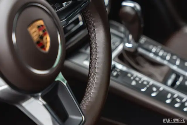 Porsche Macan S II SONDERLACKIERUNG PTS ACC BURMESTER PANORAMA Ansicht 43