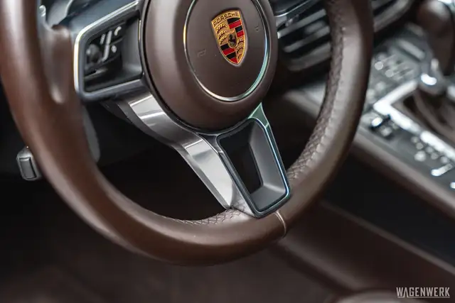 Porsche Macan S II SONDERLACKIERUNG PTS ACC BURMESTER PANORAMA Ansicht 42