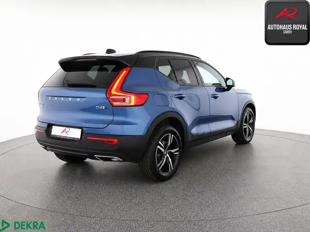 Volvo XC40 view 5