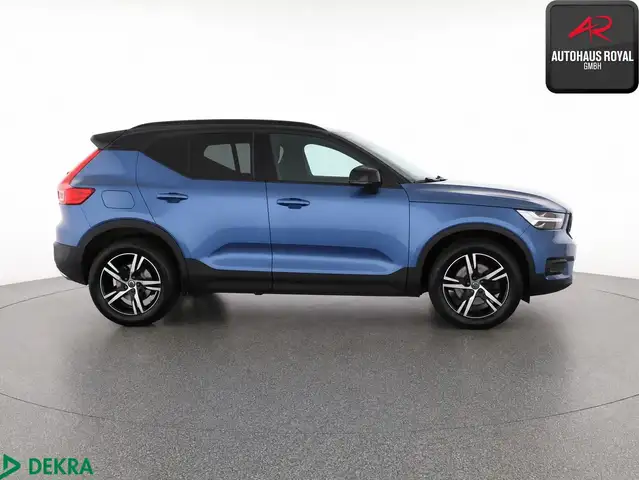 Volvo XC40 view 6