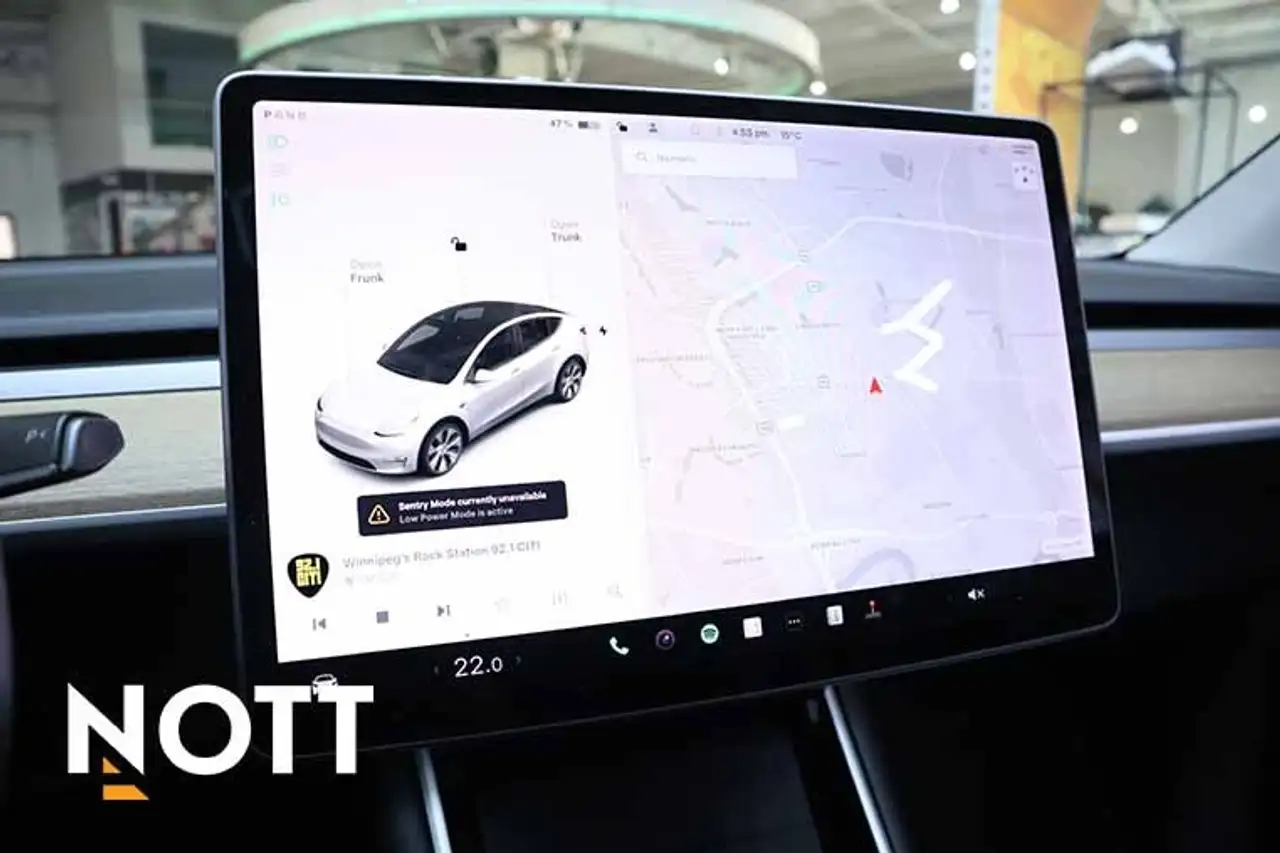 Tesla Model Y снимка Tesla Model Y