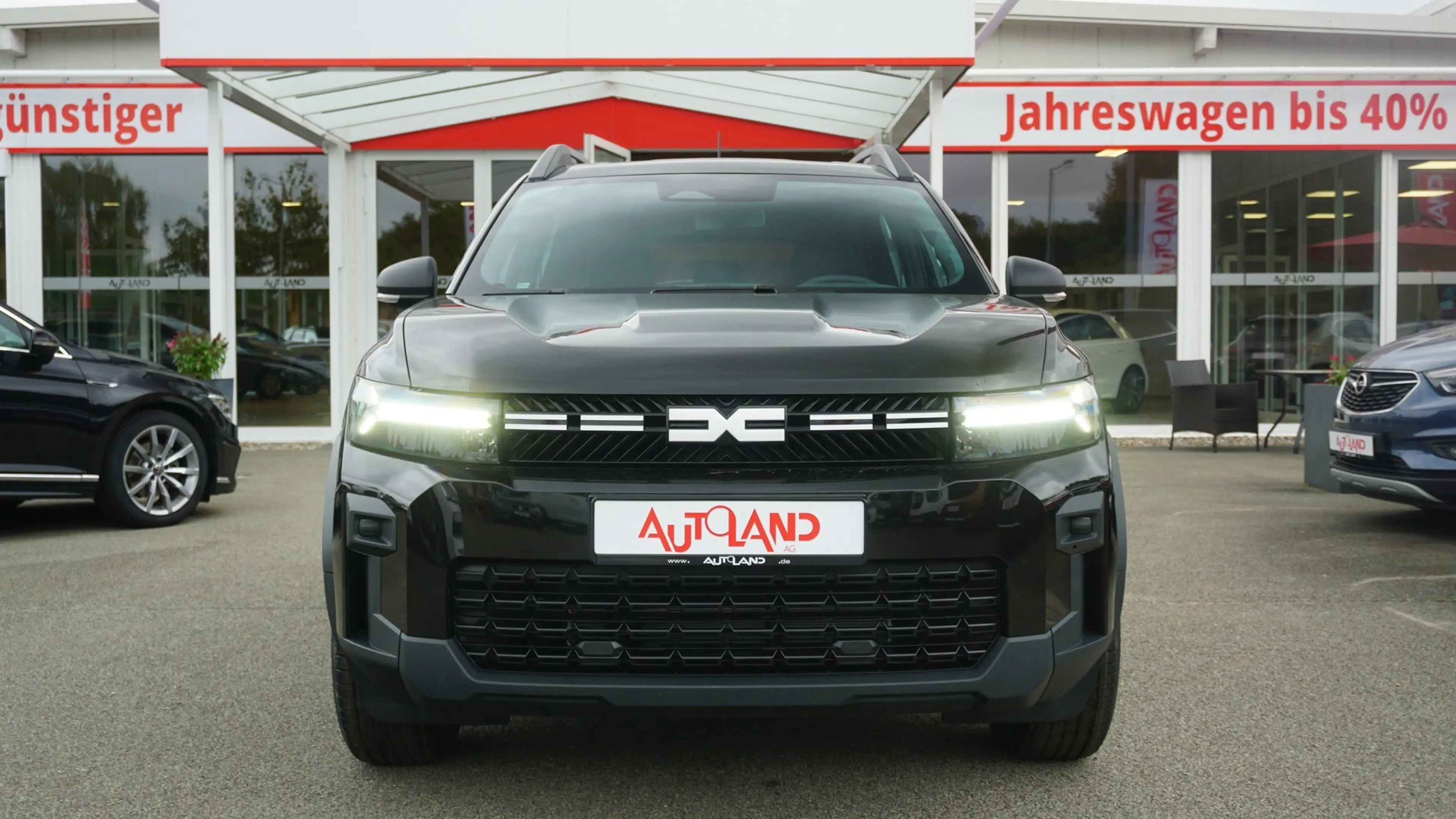 Dacia Bigster Essential 140 mHev LED Kamera Tempomat — photo 9