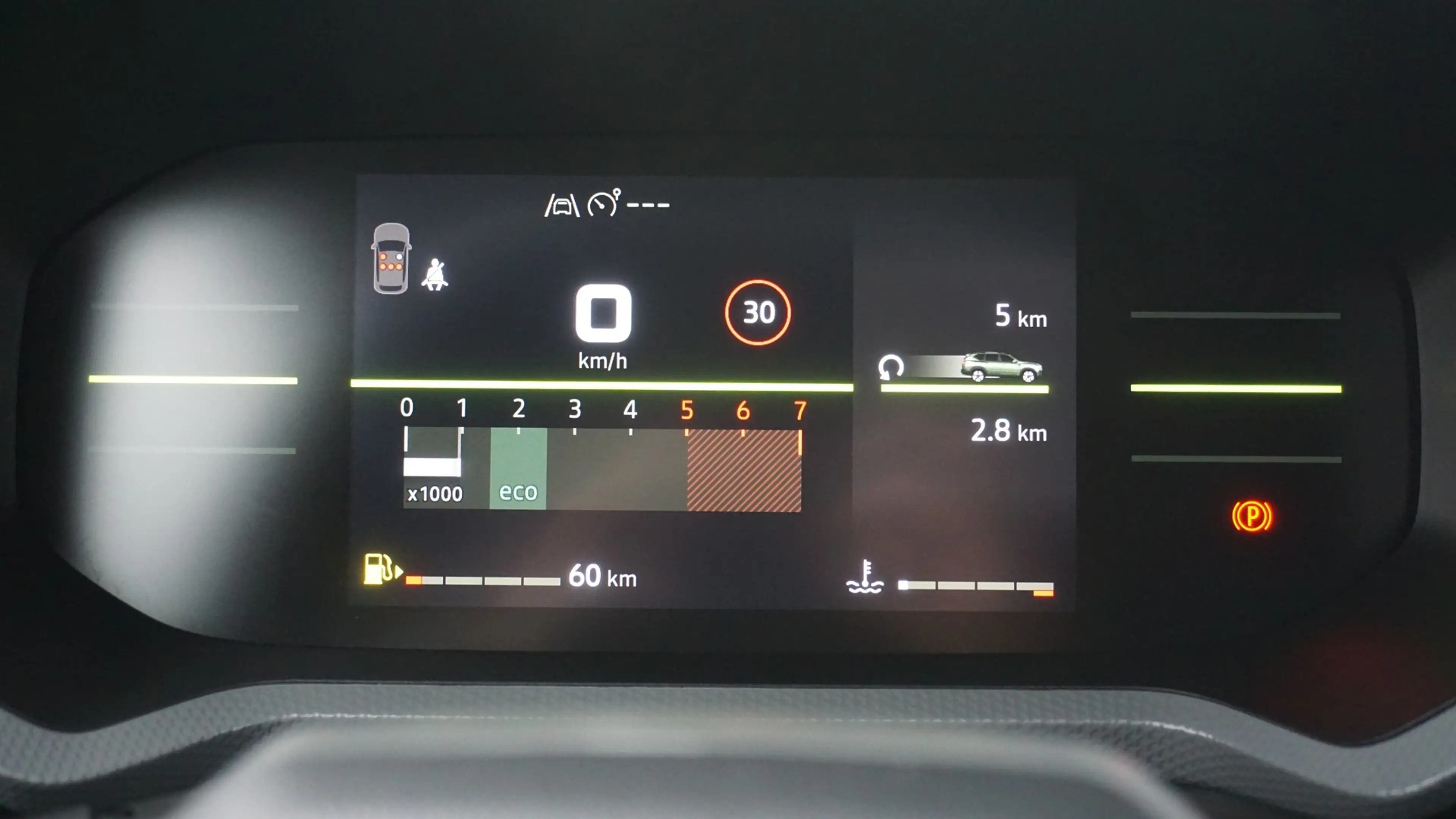 Dacia Bigster Essential 140 mHev LED Kamera Tempomat — photo 15