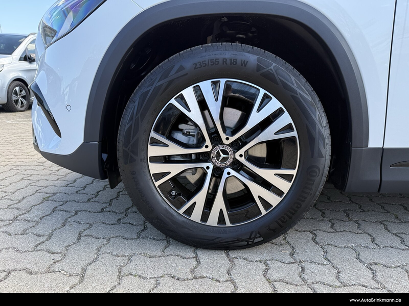Mercedes-Benz GLA 200 GLA 200 Progressive/Pano/Multibeam/AHK/EasyPack — photo 9