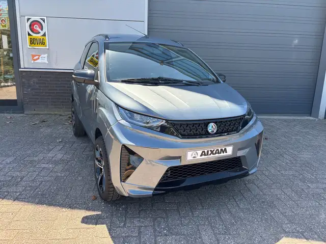 Aixam Crossover