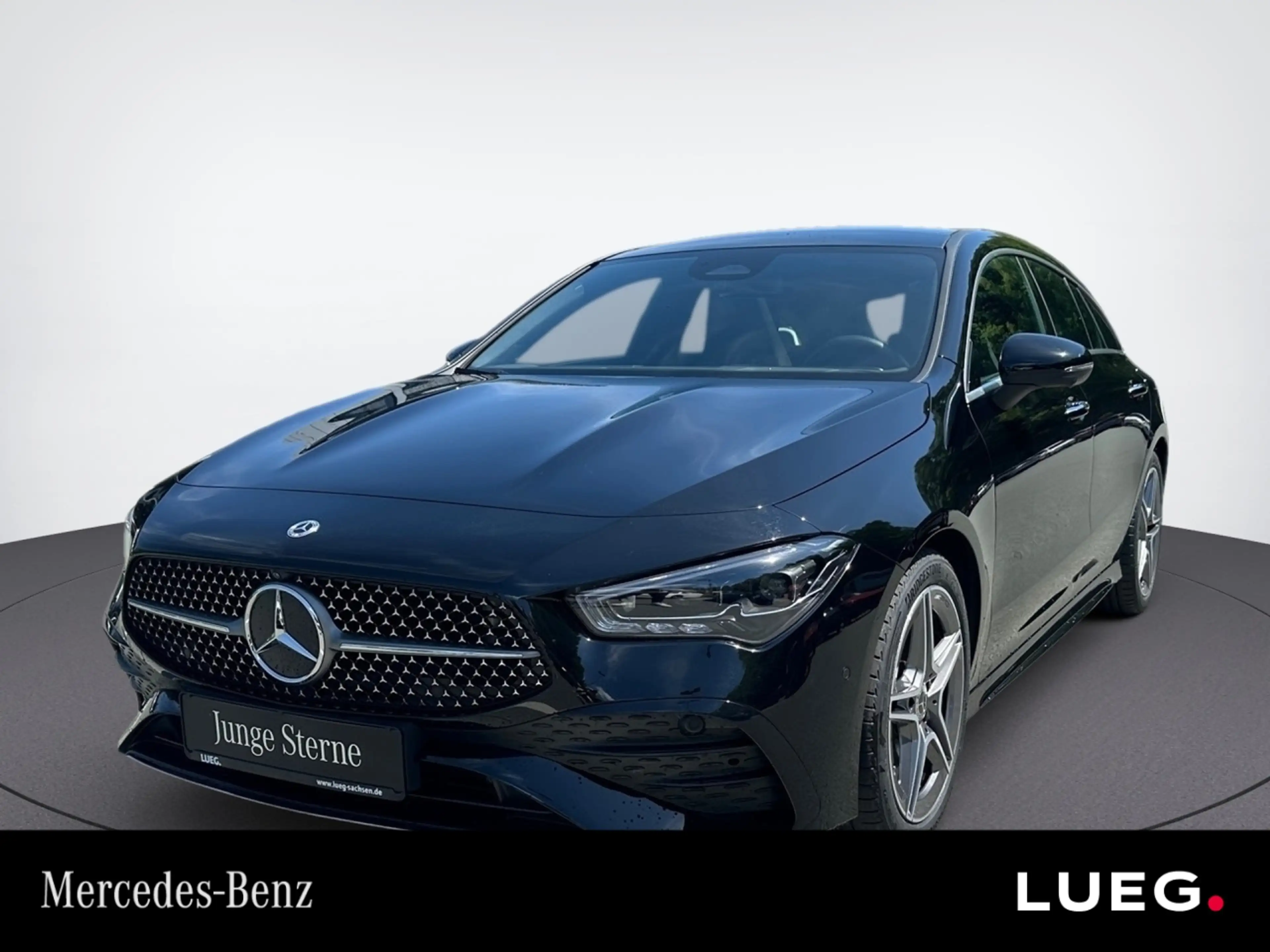 Mercedes-Benz CLA 220 d Shooting Brake AMG+360+MULTIB+HUD+PANO
