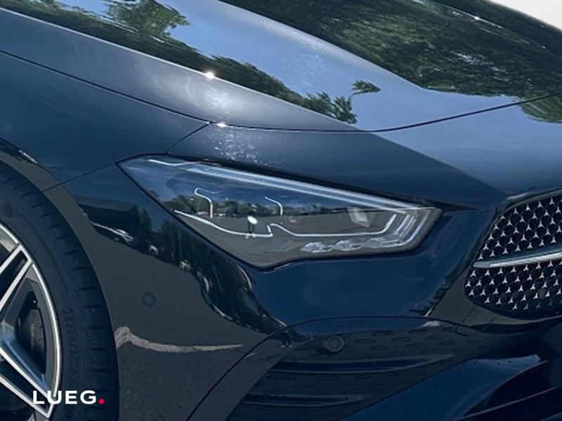 Mercedes-Benz CLA 220 d Shooting Brake AMG+360+MULTIB+HUD+PANO — photo 17