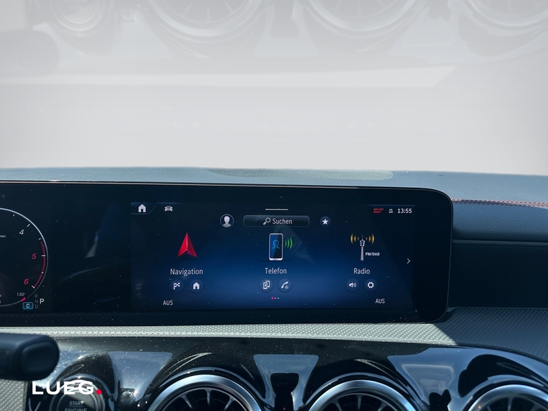 Mercedes-Benz CLA 220 d Shooting Brake AMG+360+MULTIB+HUD+PANO — photo 14