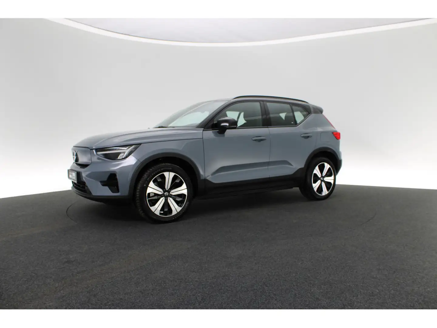 Volvo XC40 Grau - 2