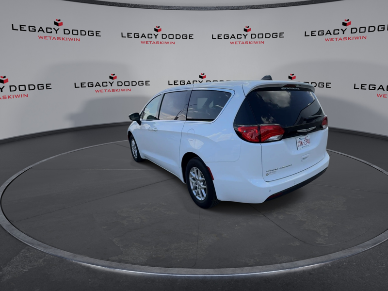 2025 Chrysler Grand Caravan