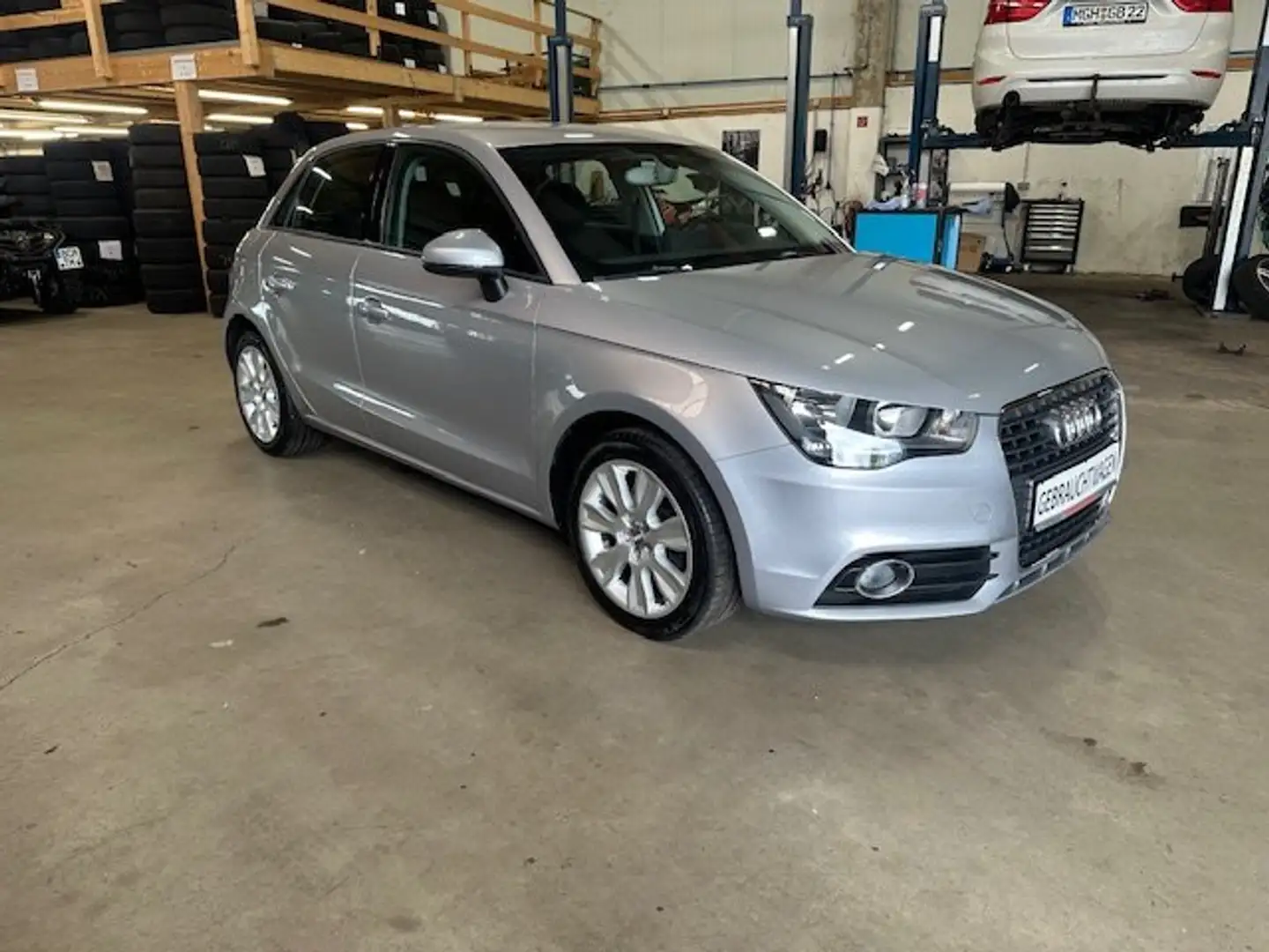 Audi A1 ambition Grau - 1