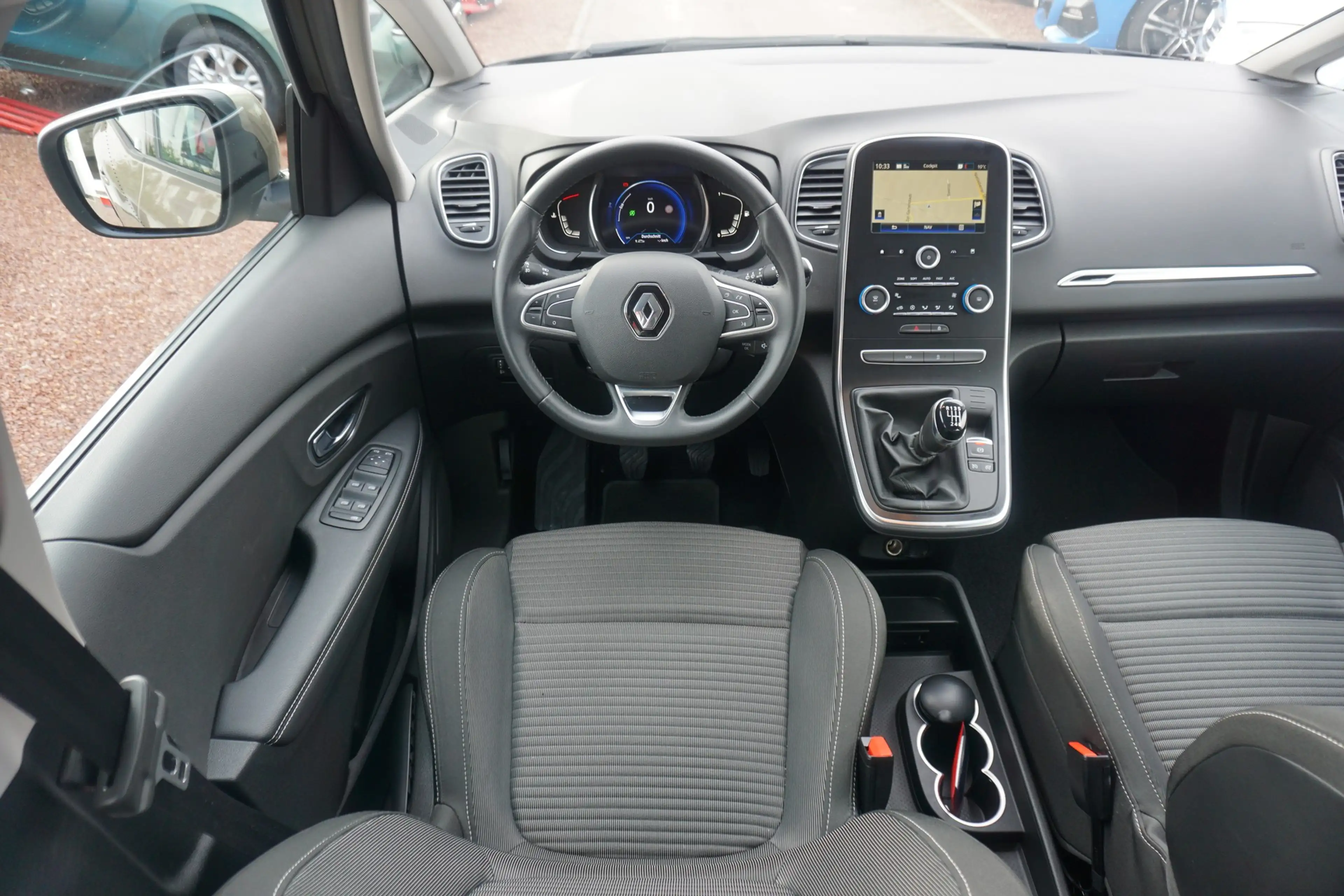 Renault Scenic 1.3 TCE Experience Navi Digitales Cockpit — photo 9
