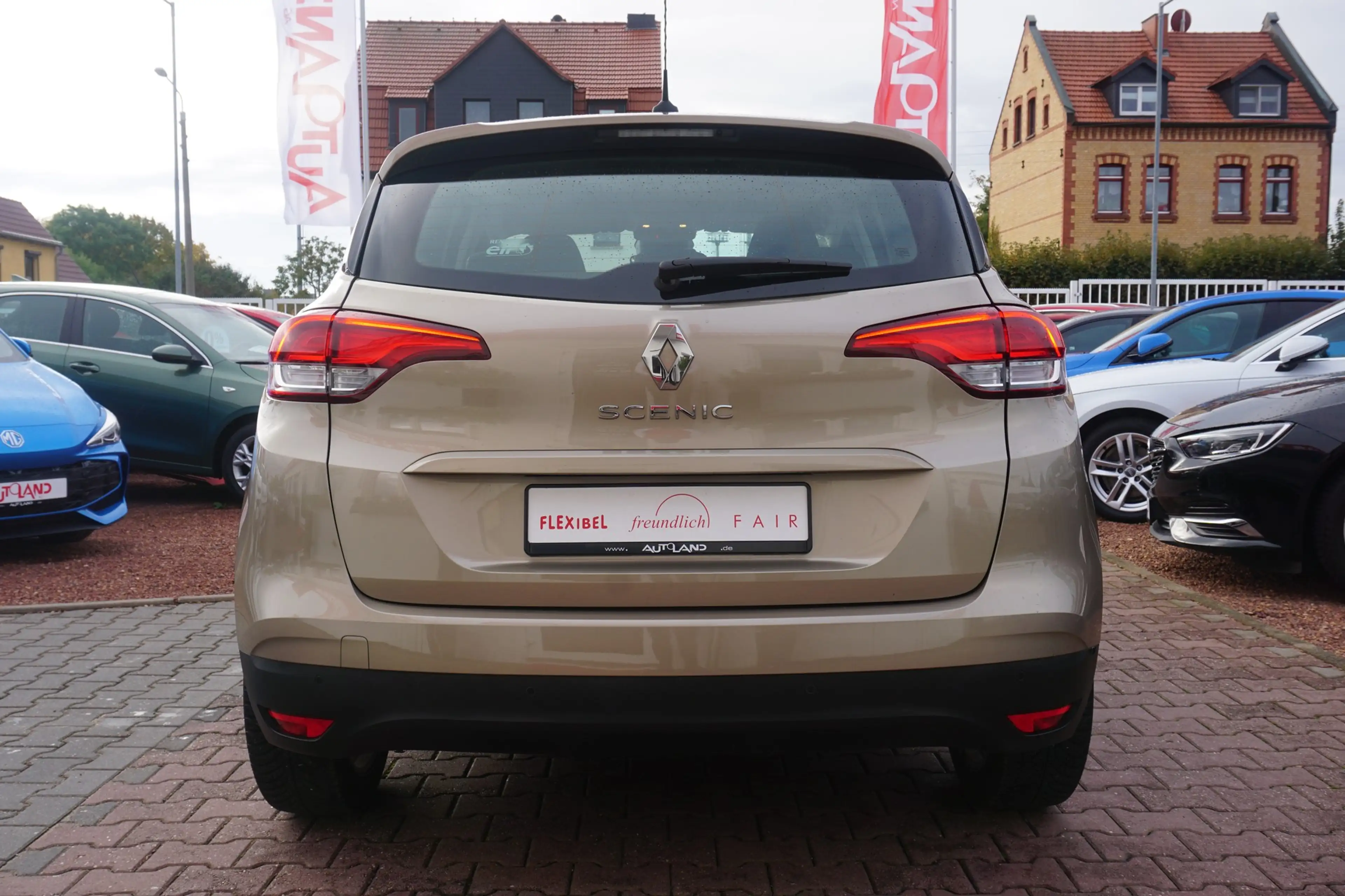 Renault Scenic 1.3 TCE Experience Navi Digitales Cockpit — photo 4
