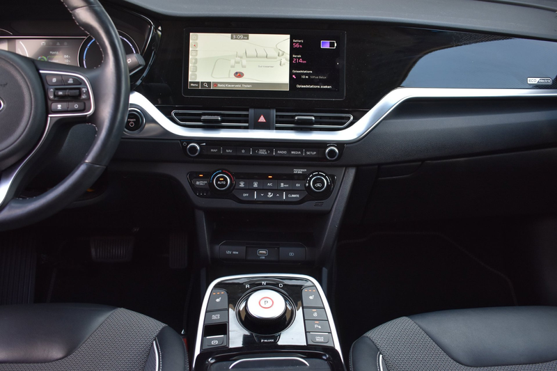 Kia e-Niro DynamicPlusLine 64 kWh SOH 99.6% | STOELVERWARMING — photo 28