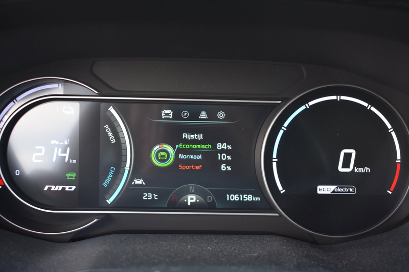 Kia e-Niro DynamicPlusLine 64 kWh SOH 99.6% | STOELVERWARMING — photo 8